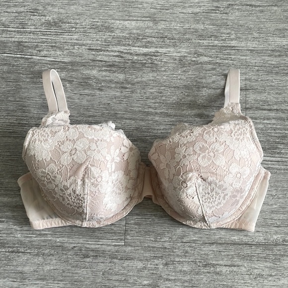 H&M Other - H&M Pink Bra
